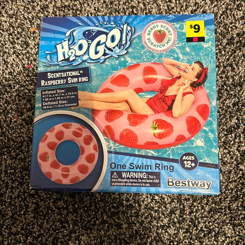 Scented pool floaty with raspberry print